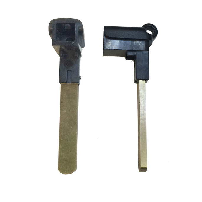 Subaru Outback Emergency Blade